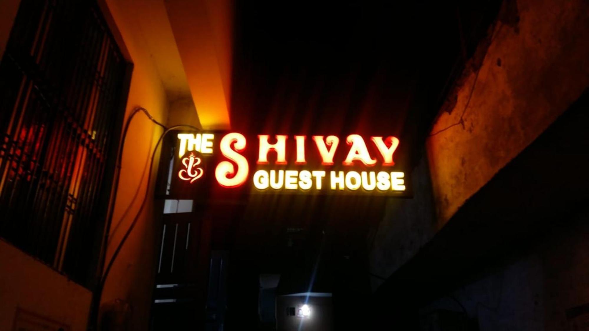 Goroomgo The Shivay Guest House Inn Varanasi Exteriör bild